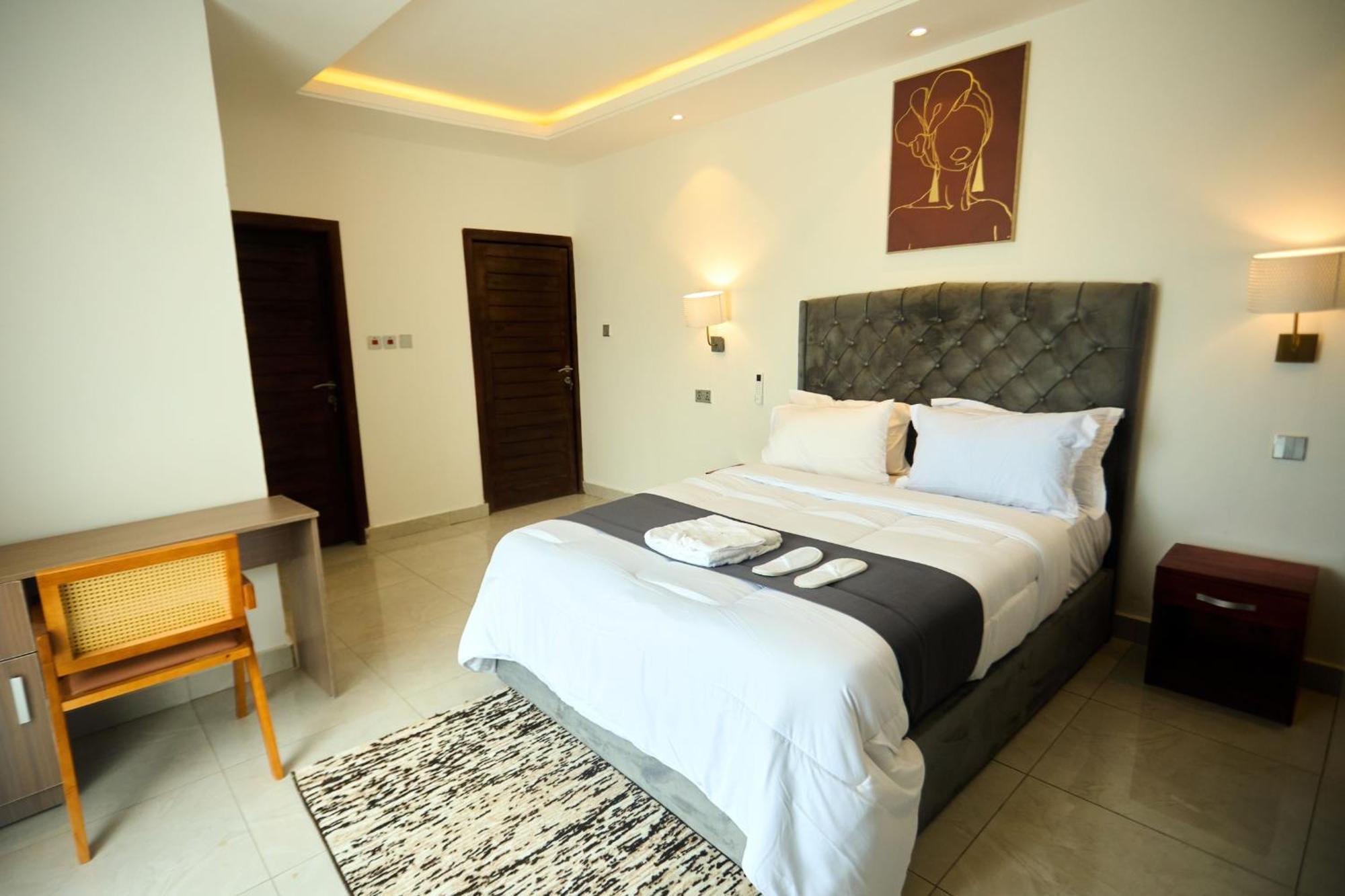 Aiden Homes And Apartments Hotel Koforidua 外观 照片