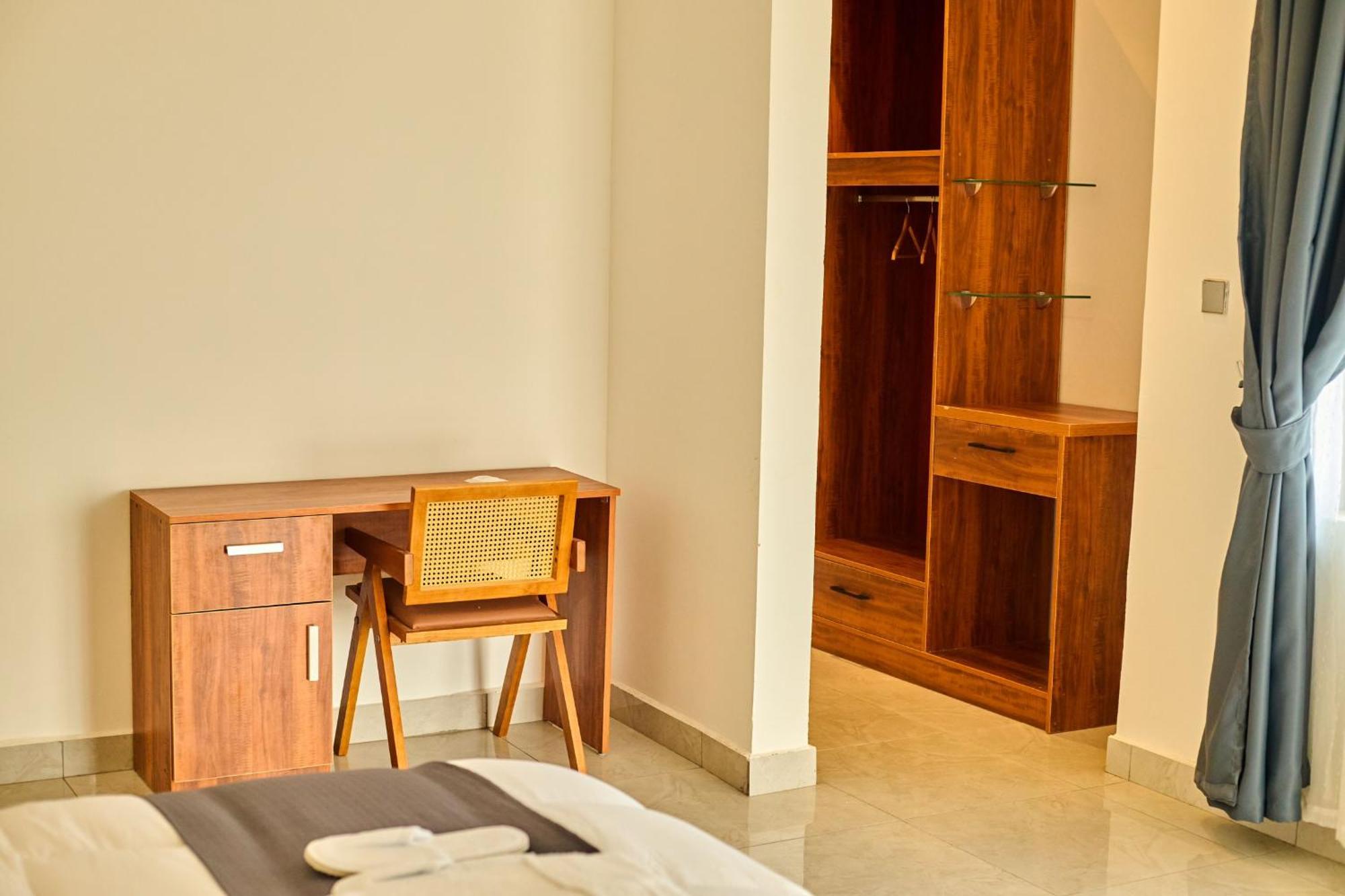 Aiden Homes And Apartments Hotel Koforidua 外观 照片