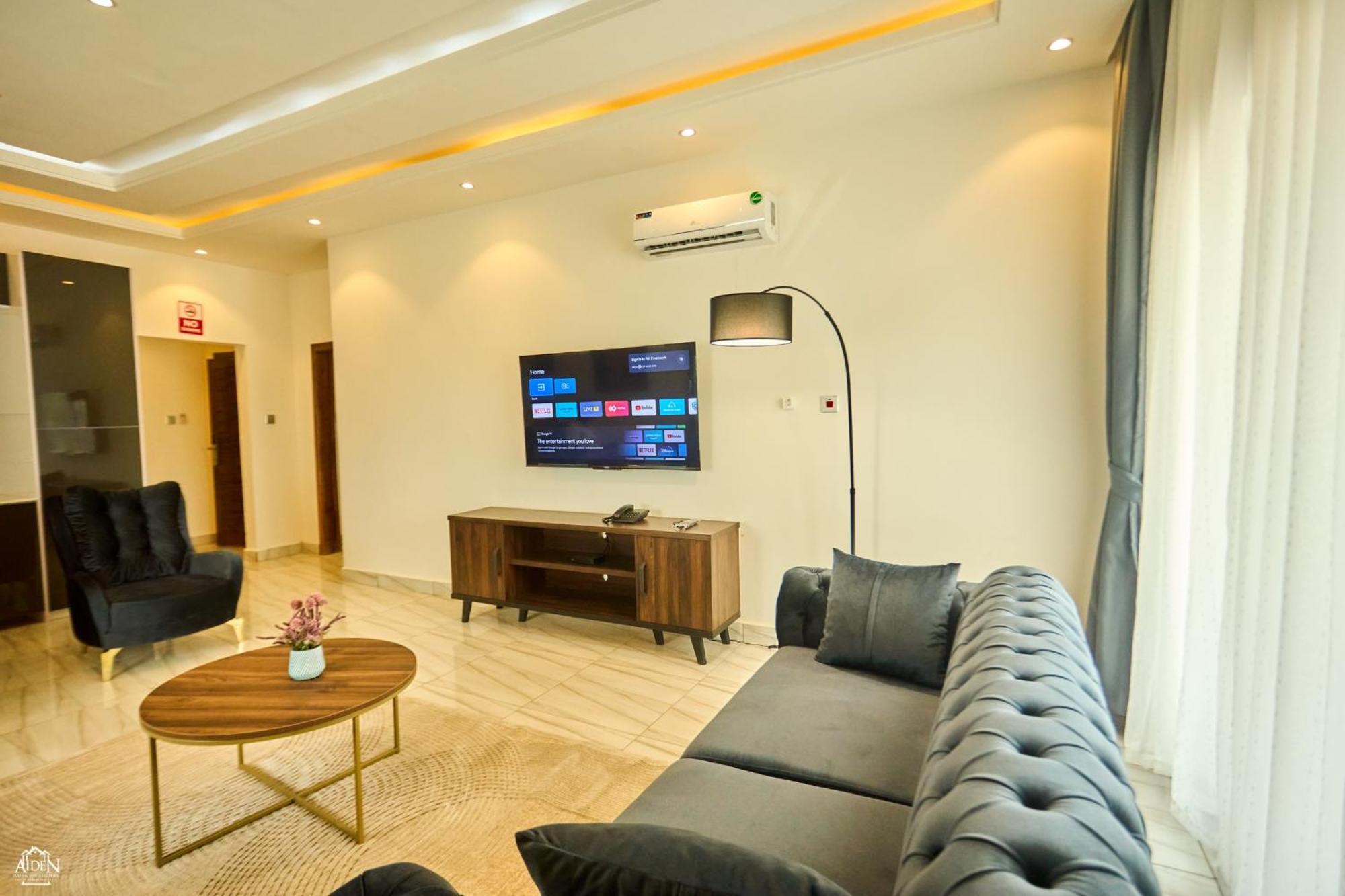 Aiden Homes And Apartments Hotel Koforidua 外观 照片