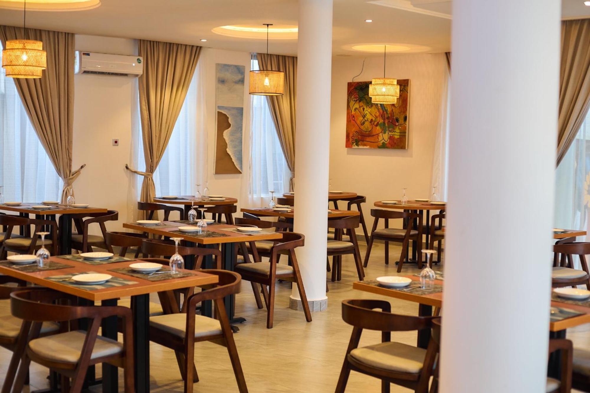 Aiden Homes And Apartments Hotel Koforidua 外观 照片