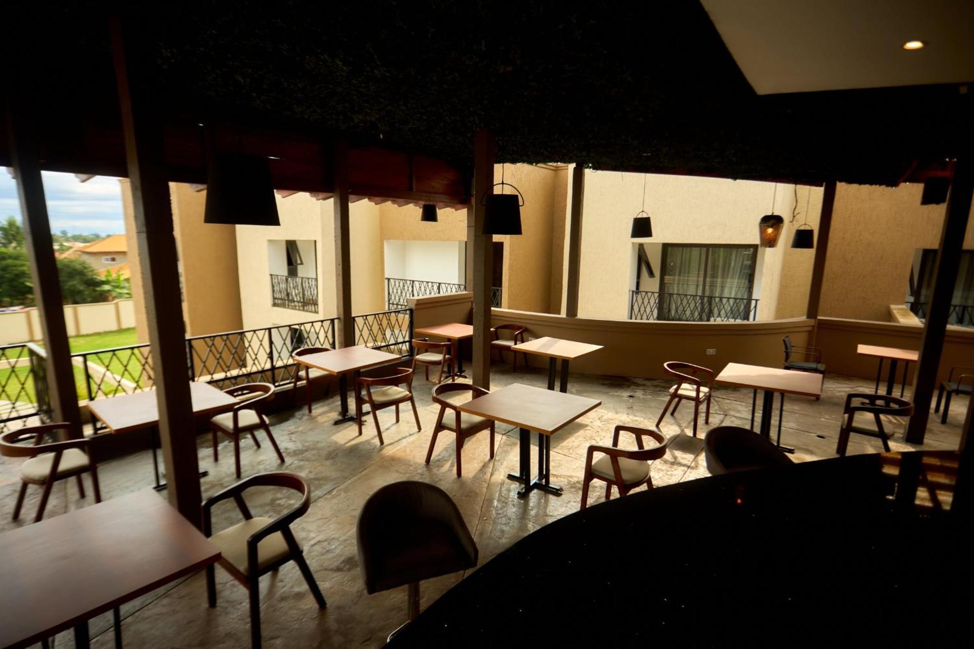 Aiden Homes And Apartments Hotel Koforidua 外观 照片