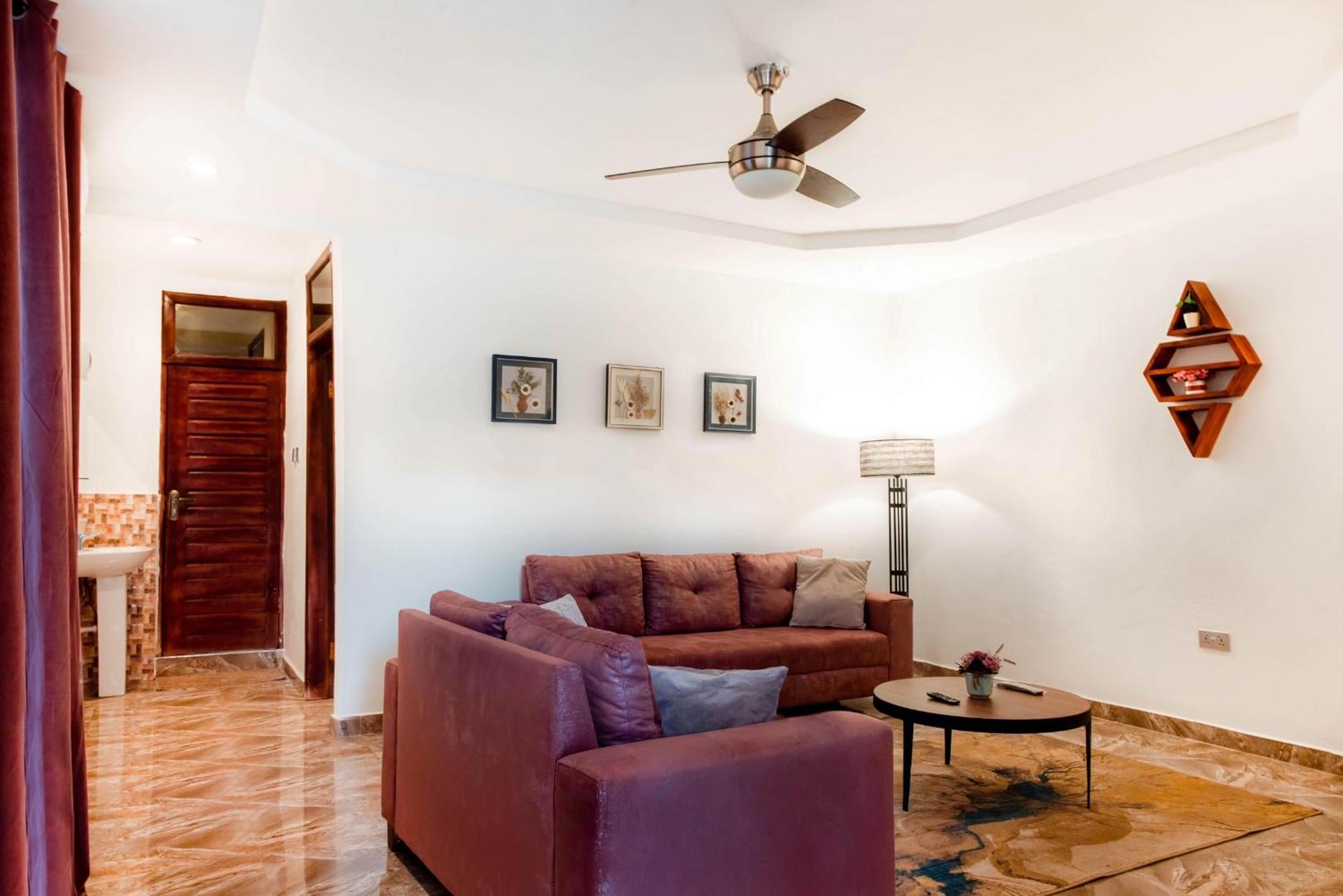 Aiden Homes And Apartments Hotel Koforidua 外观 照片
